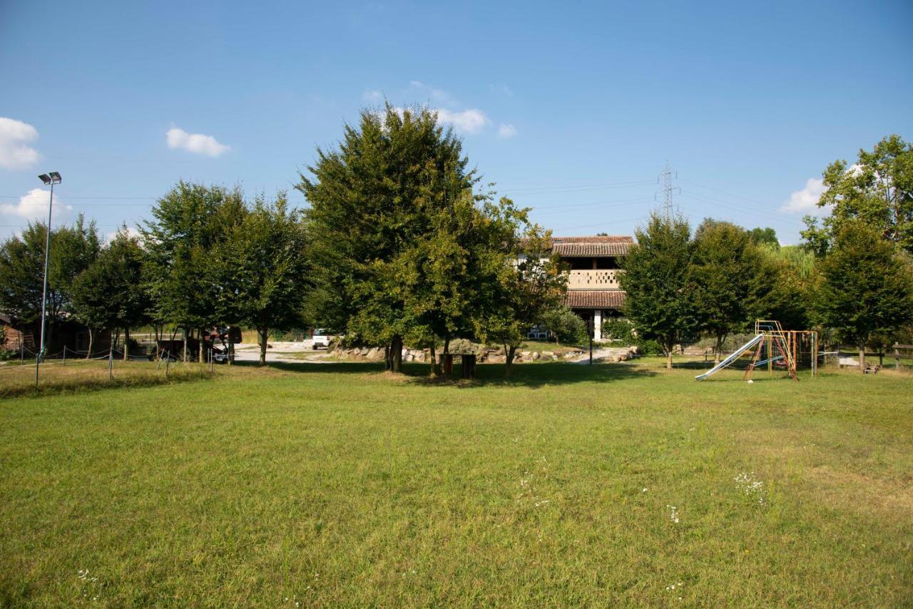 Agriturismo Cascina Costa Cassago Brianza Exteriér fotografie